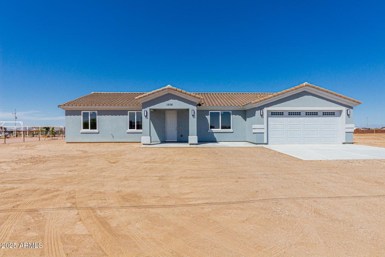 1506 S 369th Ave., Tonopah, AZ 85354