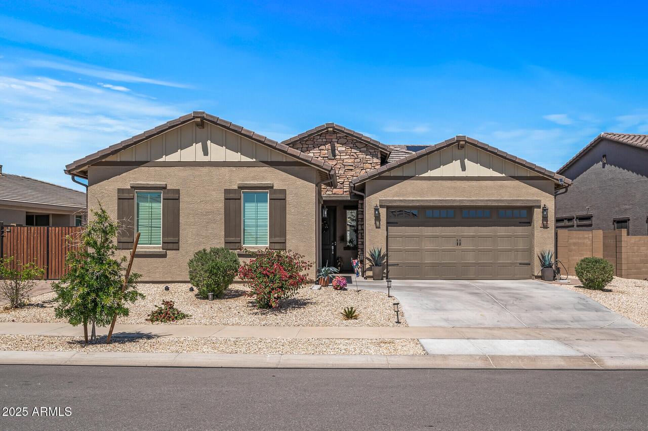 18970 W Desert Hills Dr., Surprise, AZ 85388