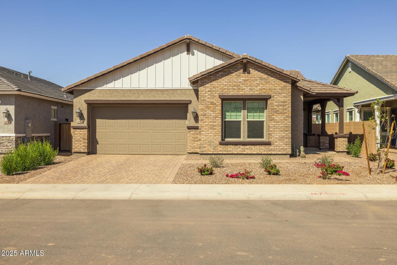 3824 S Honeysuckle, Mesa, AZ 85212