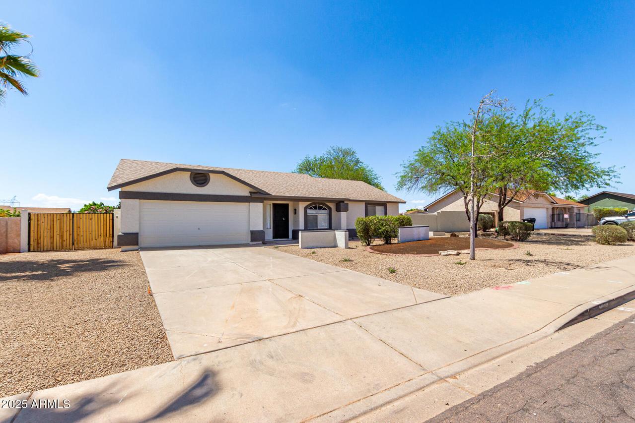 526 N 82nd St., Mesa, AZ 85207