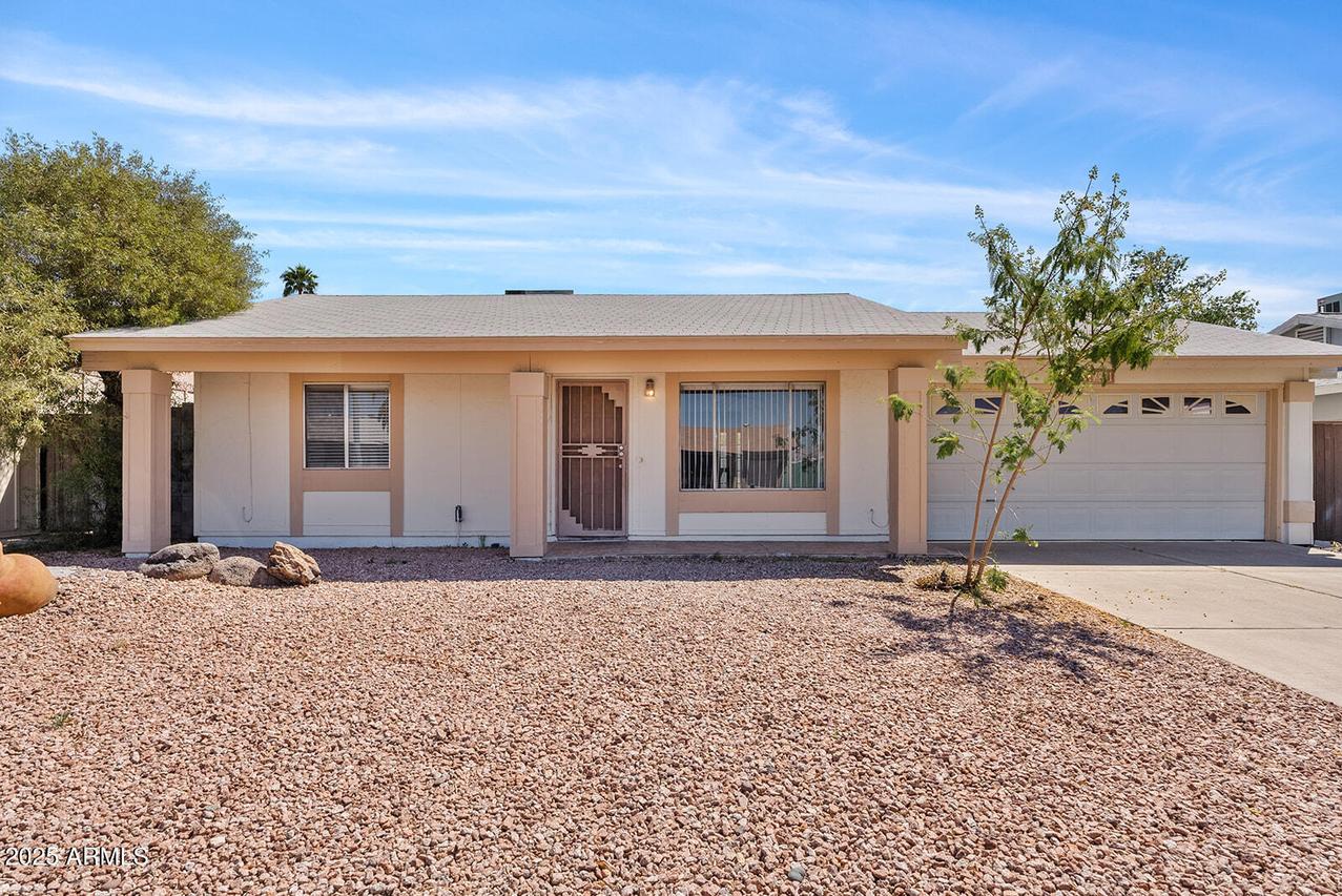 17841 N 33rd Dr., Phoenix, AZ 85053