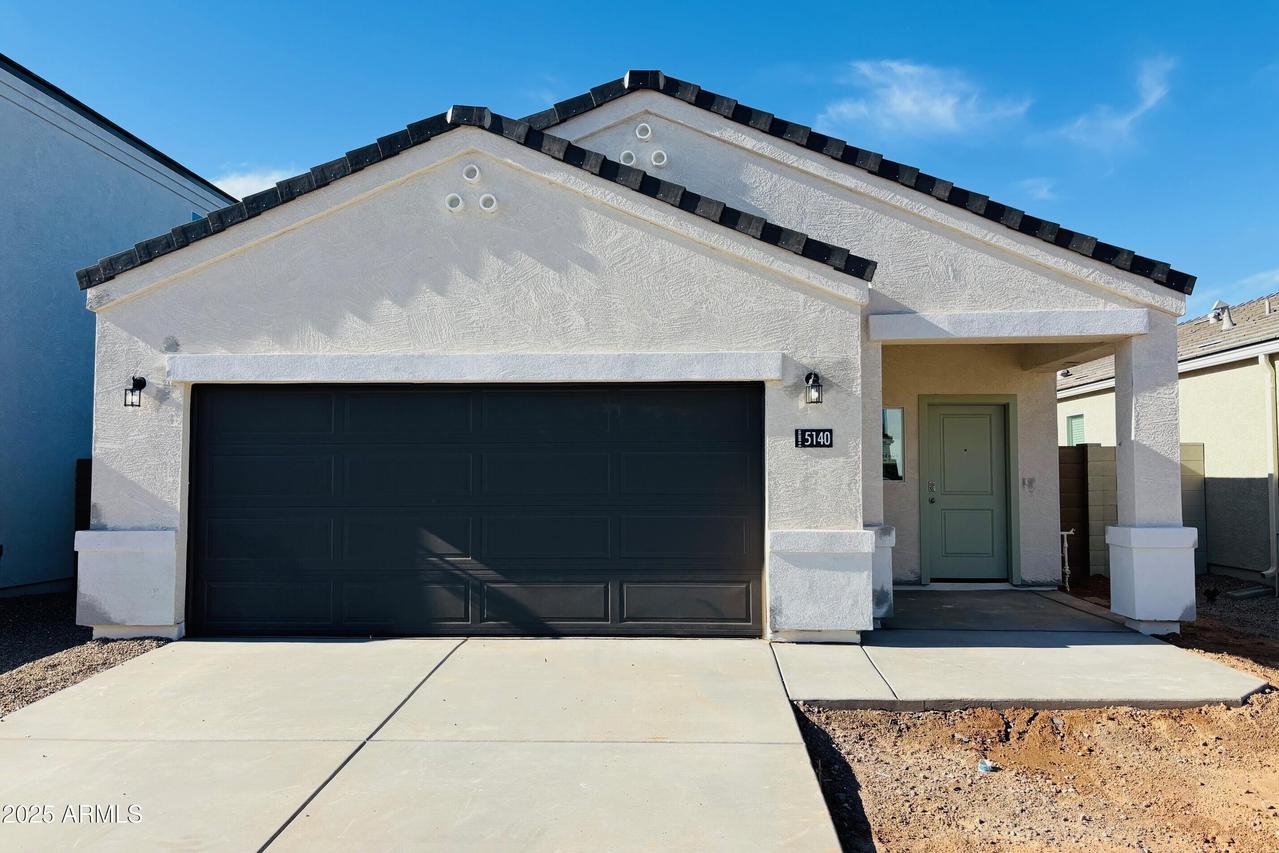 5140 E Umber Rd., San Tan Valley, AZ 85143