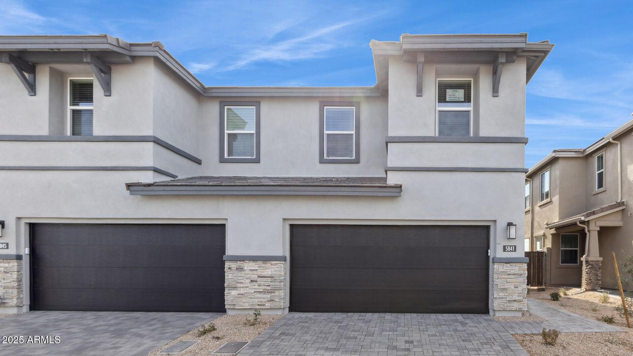 5841 E Ringtail Way, Phoenix, AZ 85054