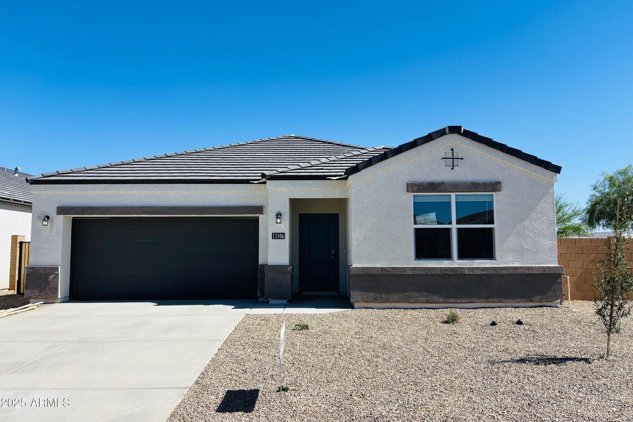 5106 E Midnight Star Dr., San Tan Valley, AZ 85143