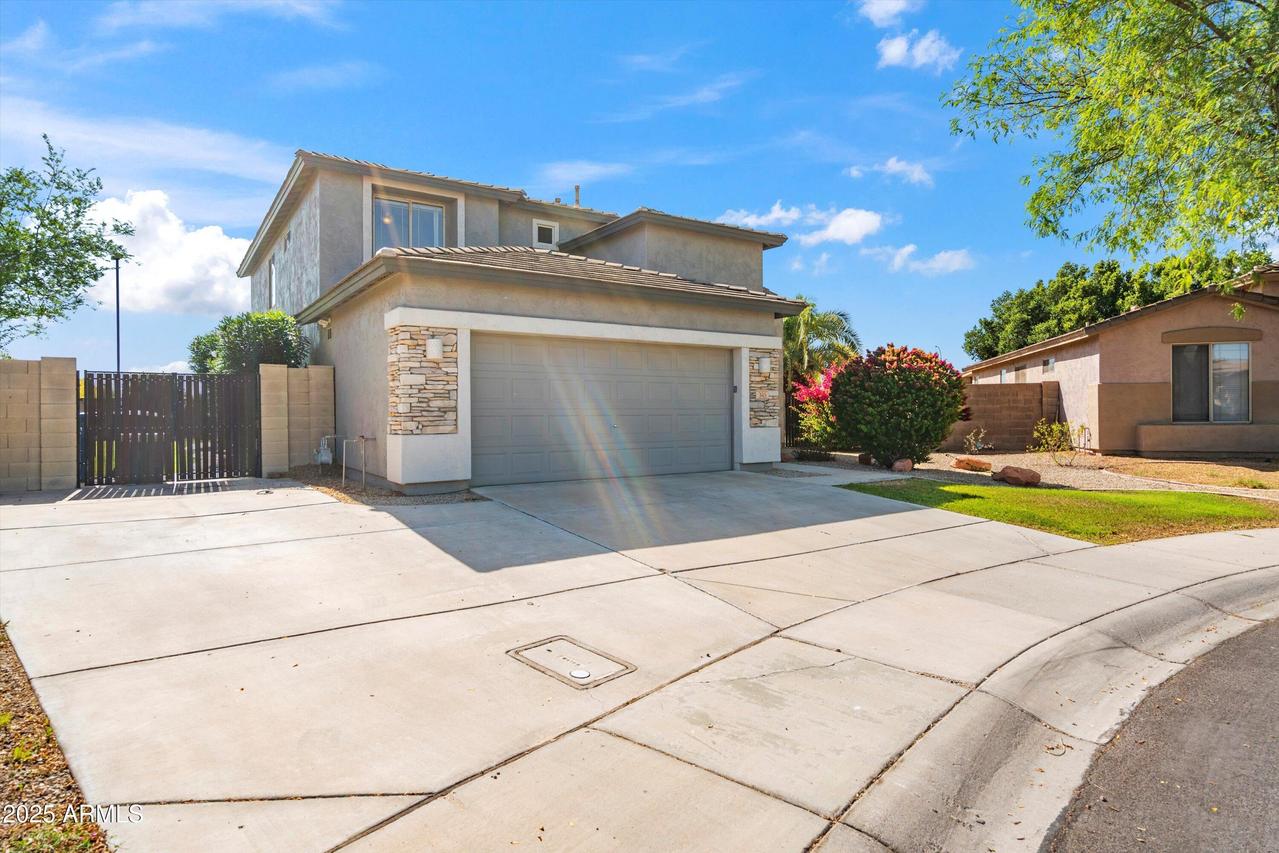 345 N Scott Dr., Chandler, AZ 85225