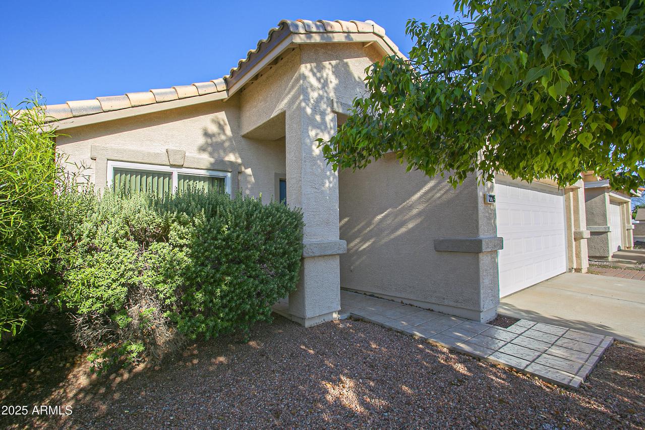12205 N 41st Ln., Phoenix, AZ 85029