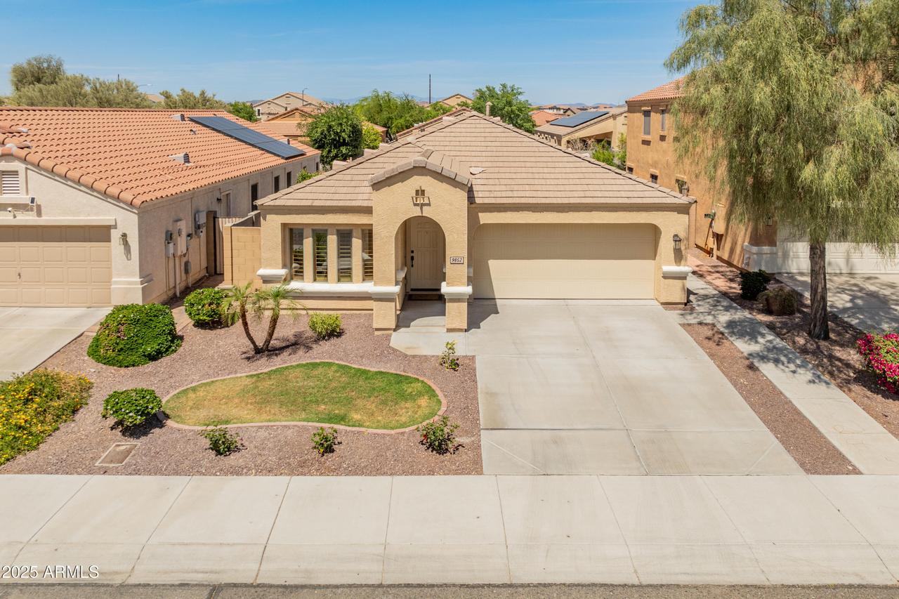 9852 W Salter Dr., Peoria, AZ 85382