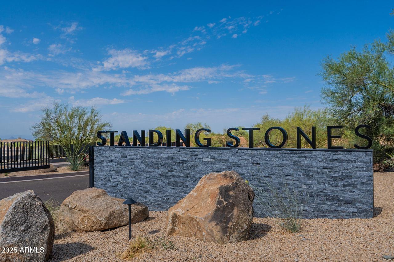 10681 E Stoney Cir. #1, Scottsdale, AZ 85262