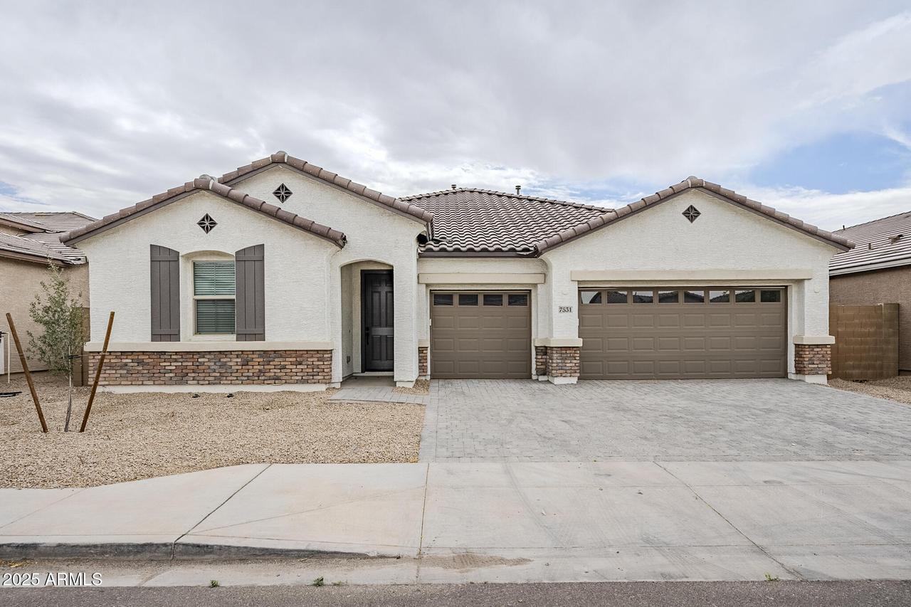 7531 W Odeum Ln., Phoenix, AZ 85043