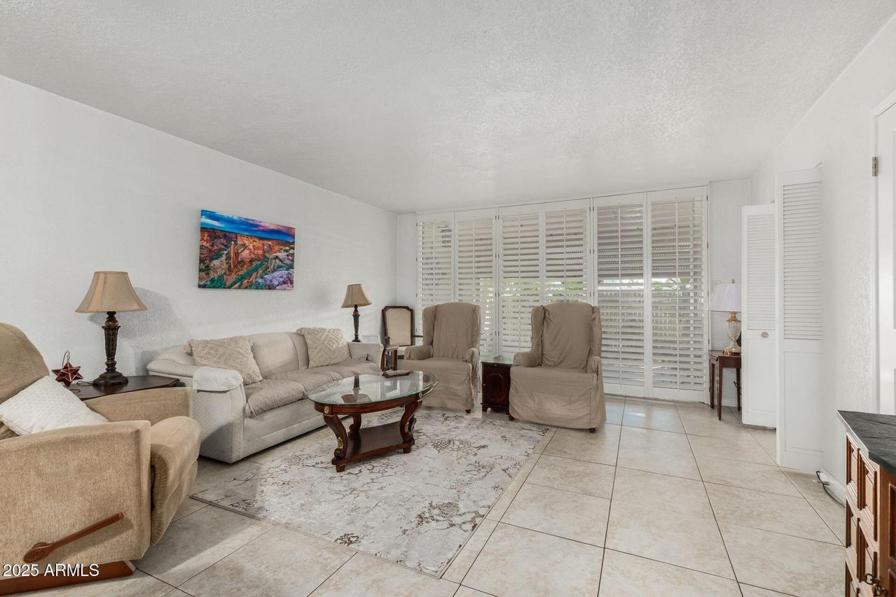 7625 E Camelback Rd. #B124, Scottsdale, AZ 85251
