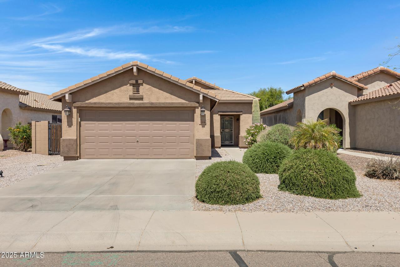 2318 W Kristina Ave., San Tan Valley, AZ 85144