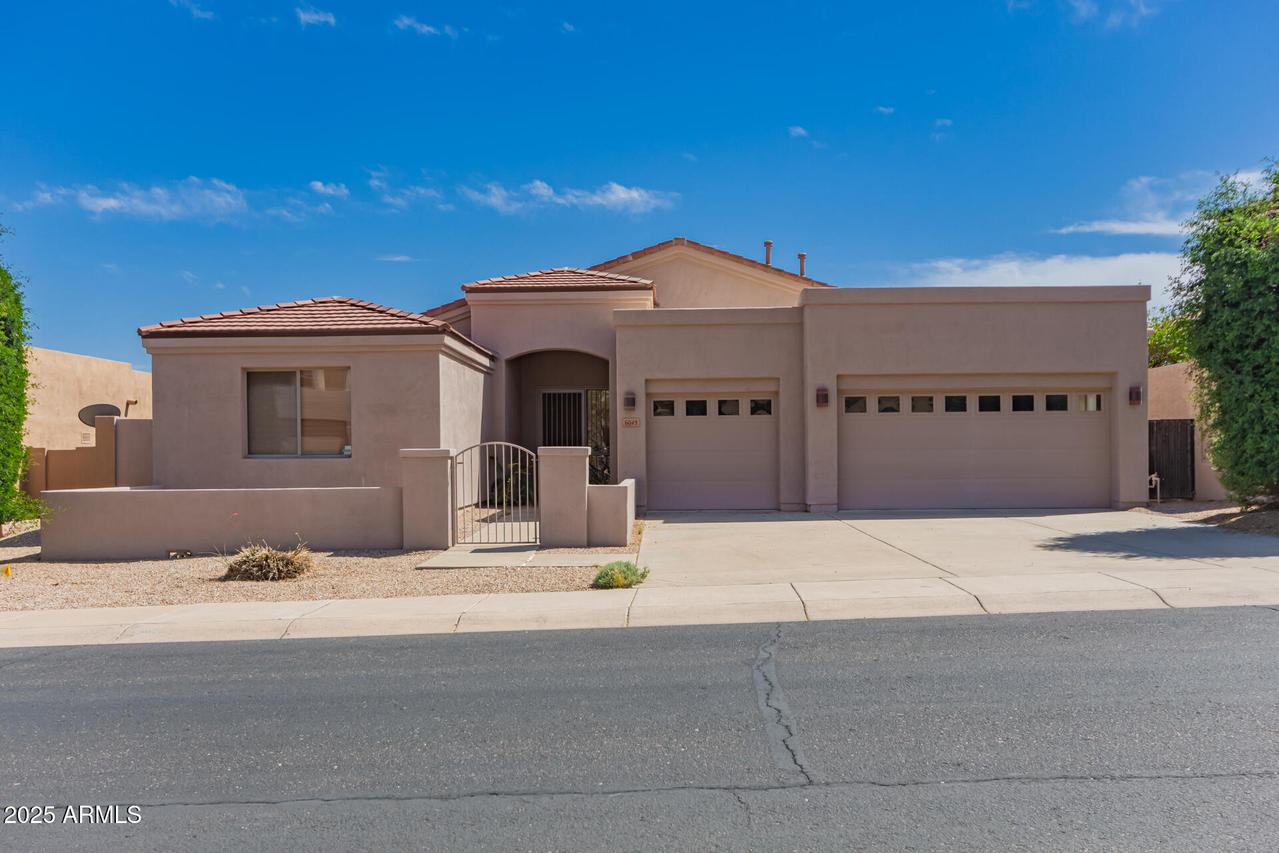 6043 W Robin Ln., Glendale, AZ 85310