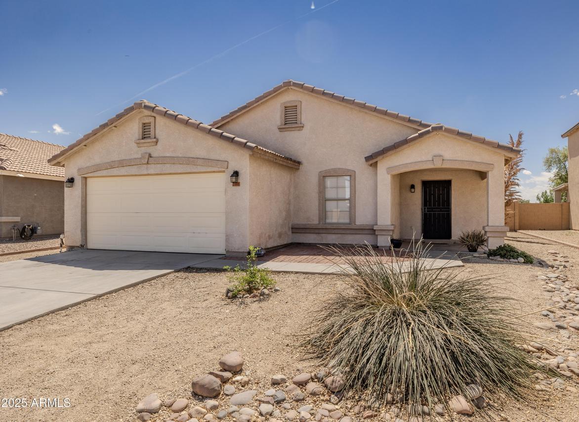 2101 E Andalusian Loop, San Tan Valley, AZ 85140