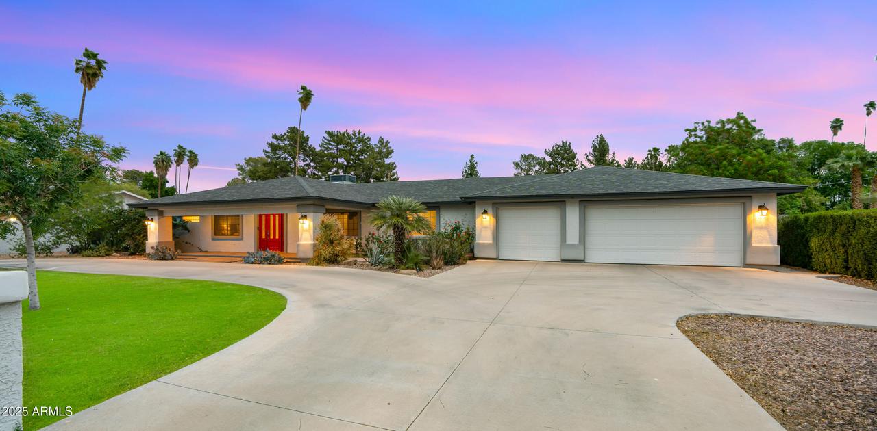 8011 N 15th Ave., Phoenix, AZ 85021