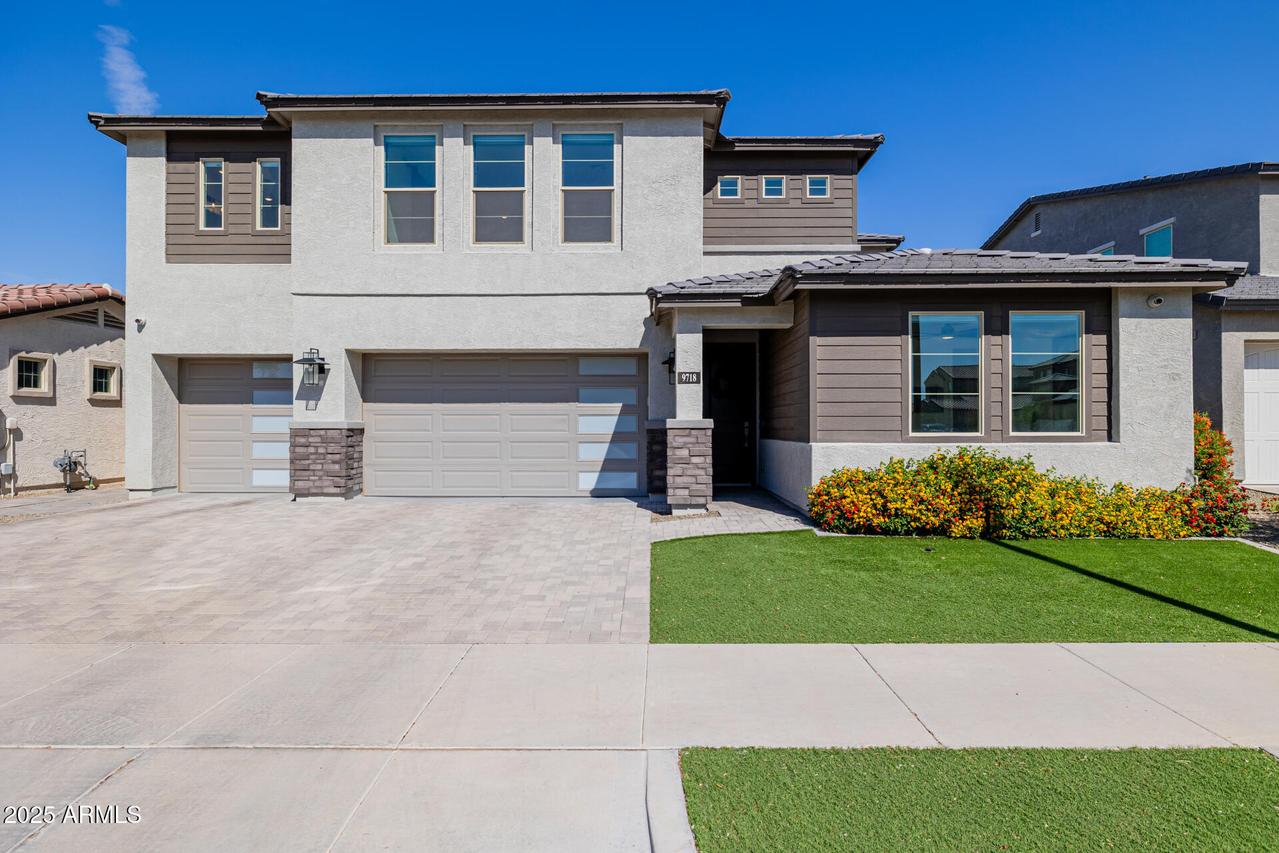 9718 E Rainbow Ave., Mesa, AZ 85212
