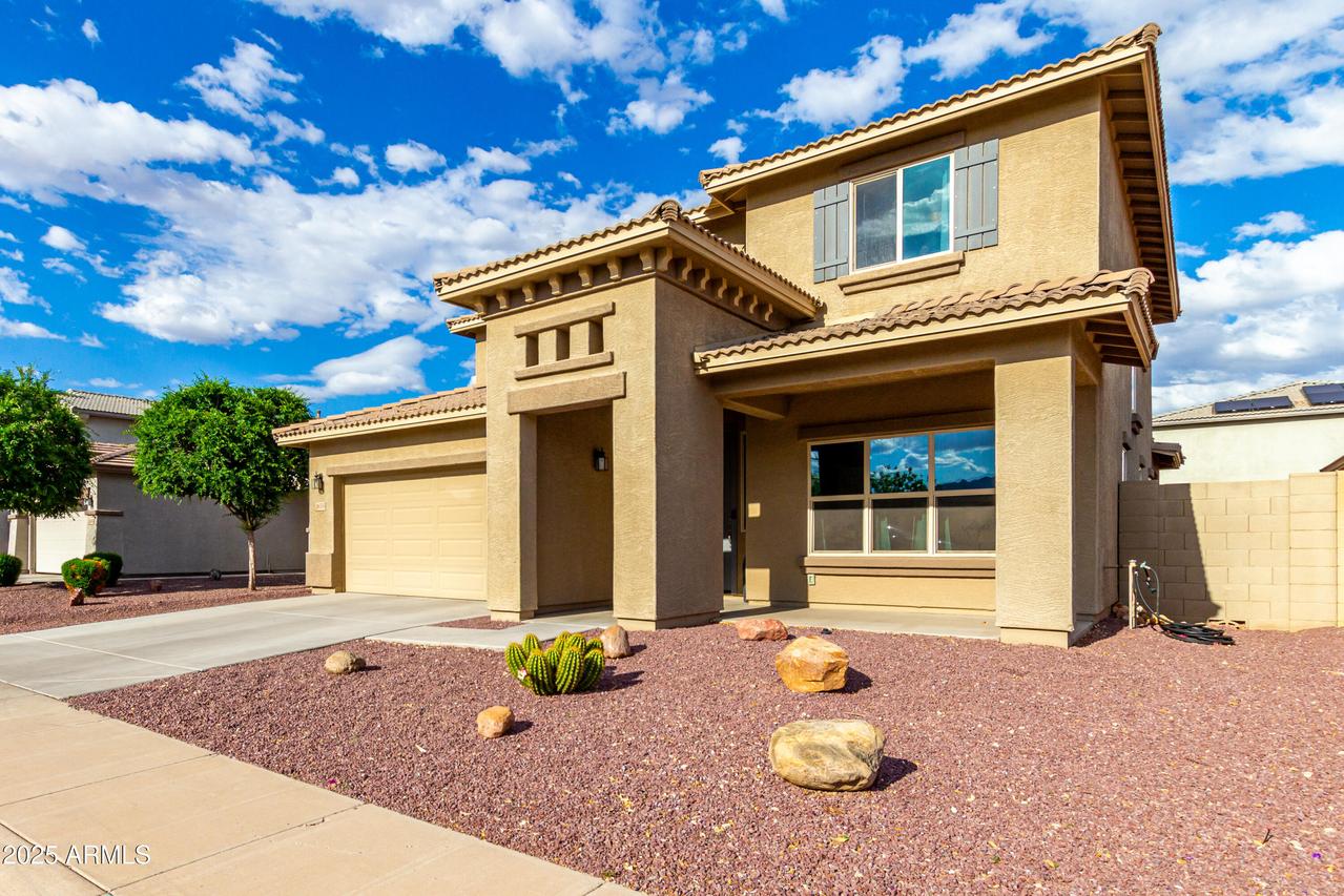 16333 N 181st Ave., Surprise, AZ 85388