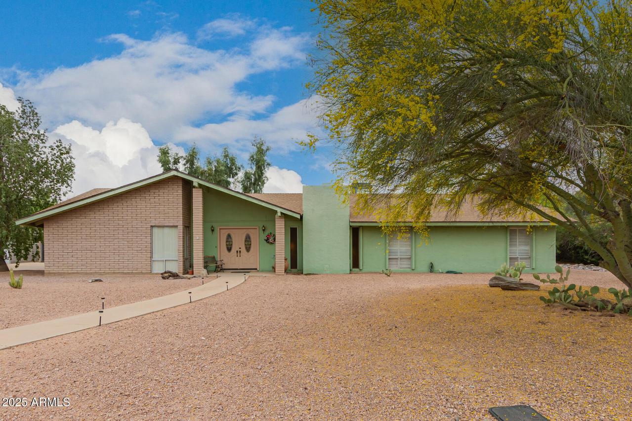 6417 E Mescal St., Scottsdale, AZ 85254