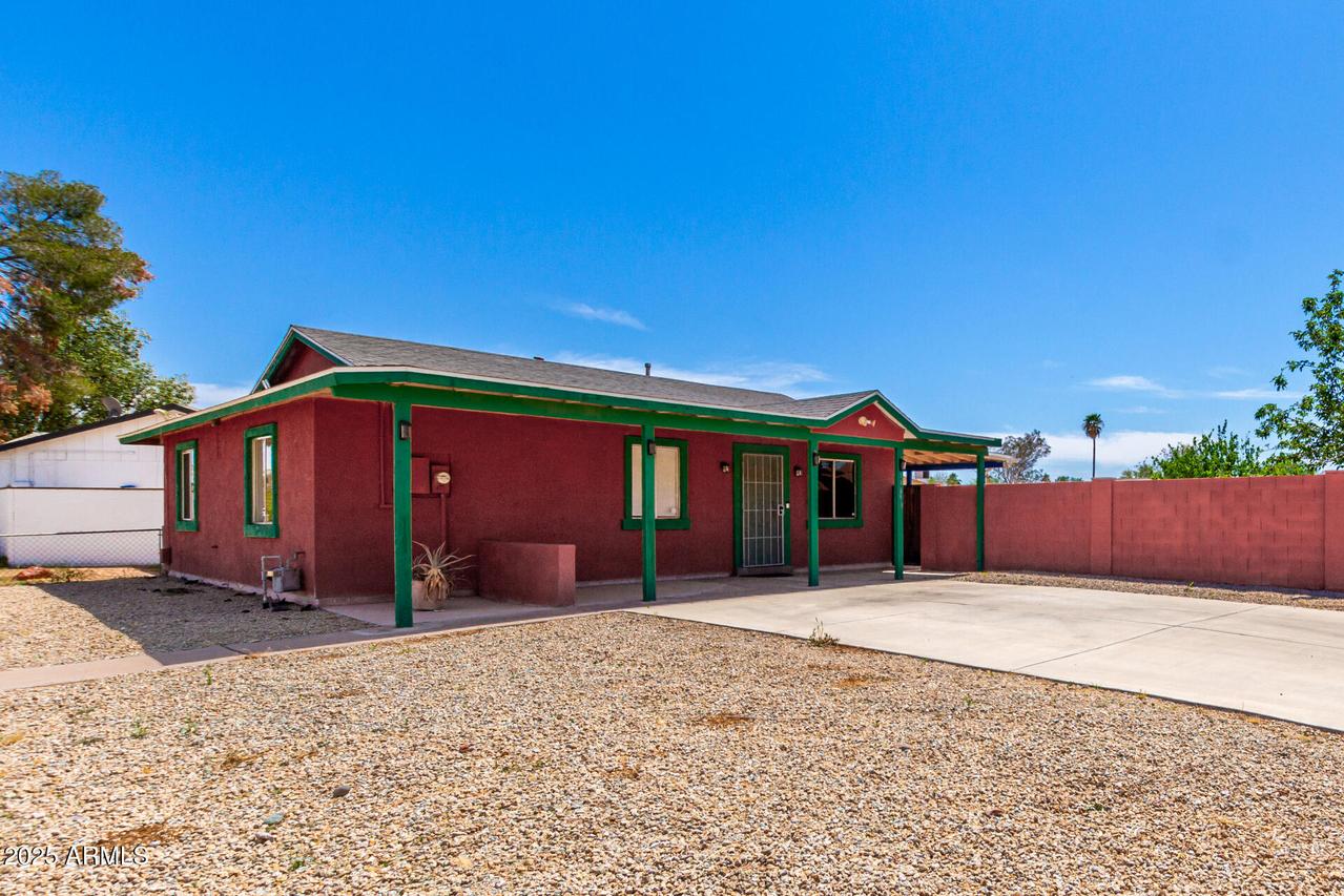 14053 N 49th Ave., Glendale, AZ 85306