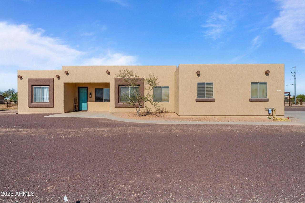 27720 N 237th Dr., Wittmann, AZ 85361