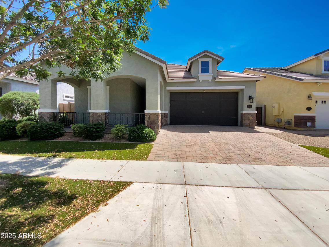 10451 E Monterey Ave., Mesa, AZ 85209