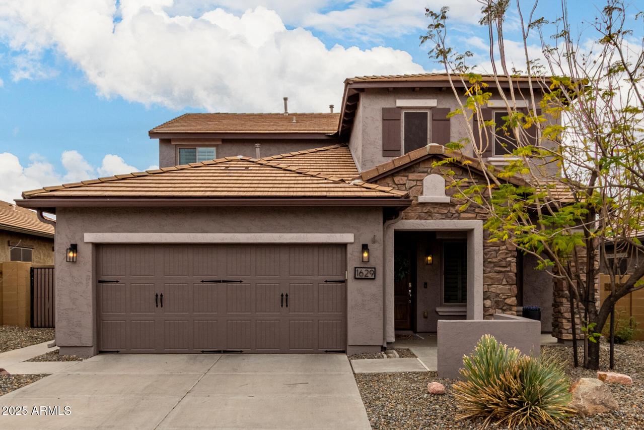 1629 W Big Oak St., Phoenix, AZ 85085