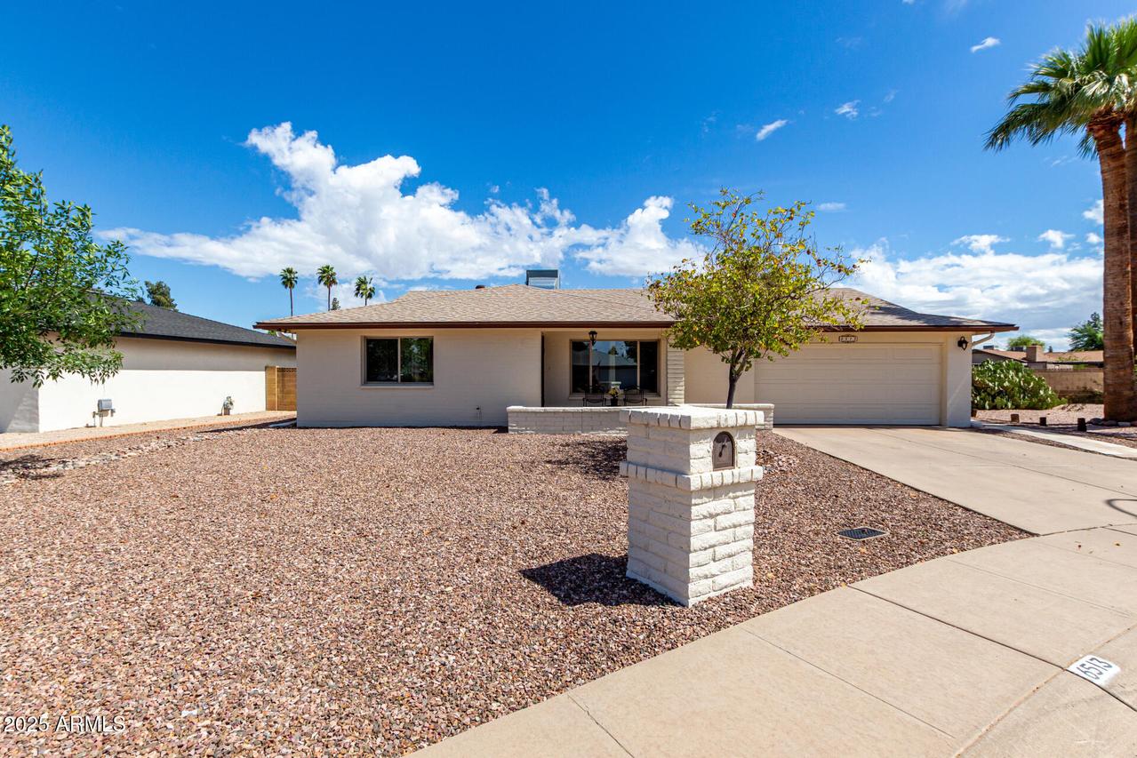 6513 S Terrace Cir., Tempe, AZ 85283
