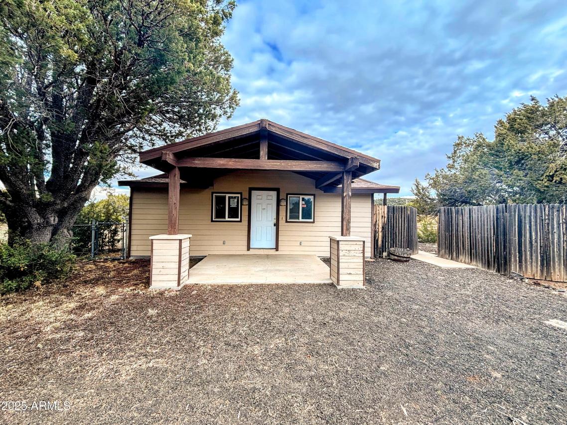 7 County Road N3126, Vernon, AZ 85940