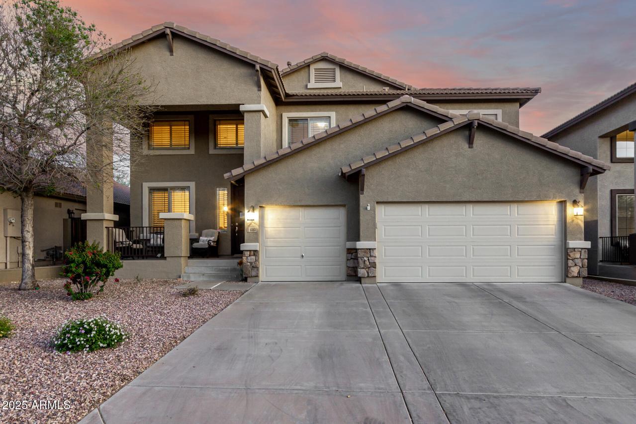 4313 W Magellan Dr., New River, AZ 85087