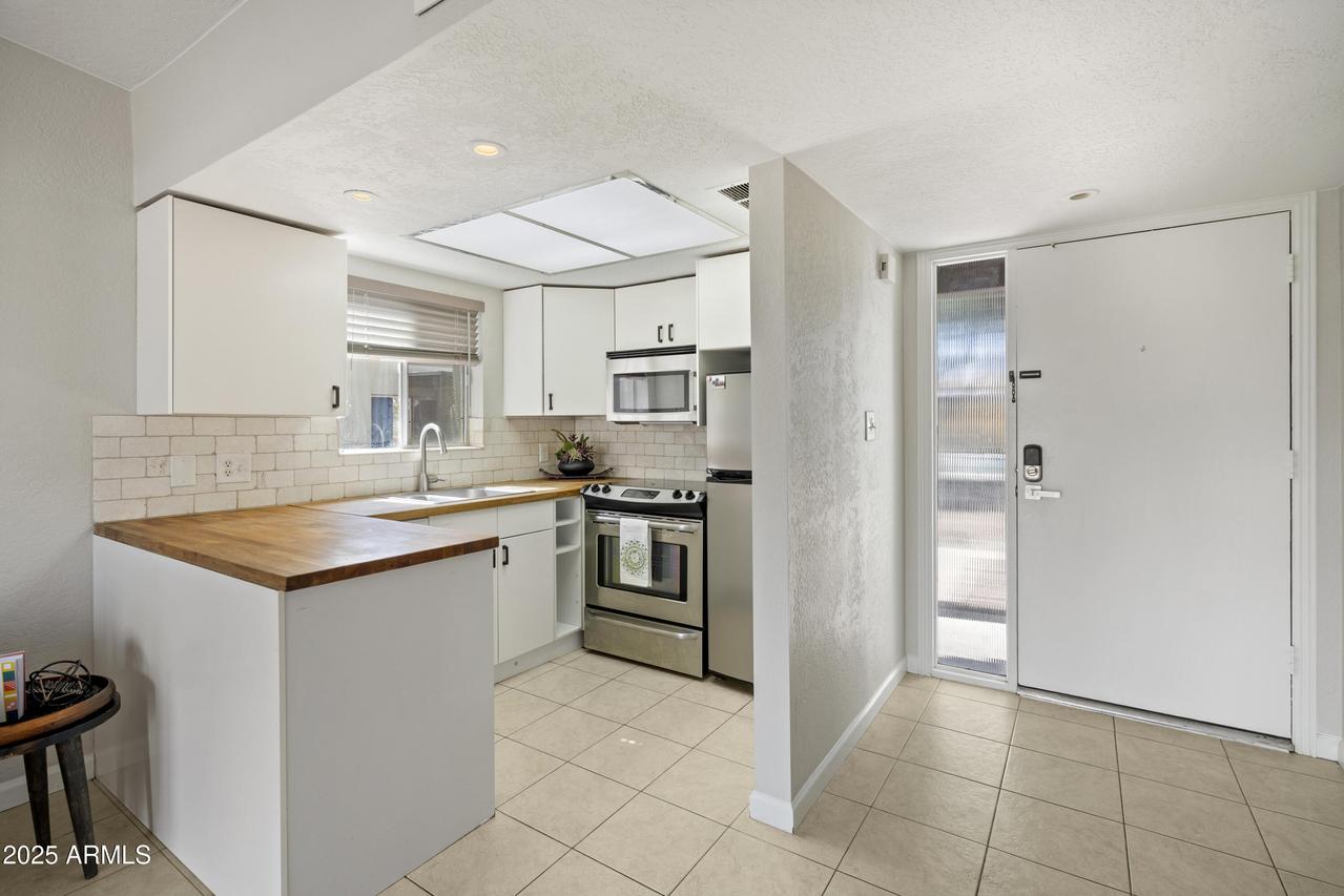 16807 E Gunsight Dr. #B8, Fountain Hills, AZ 85268