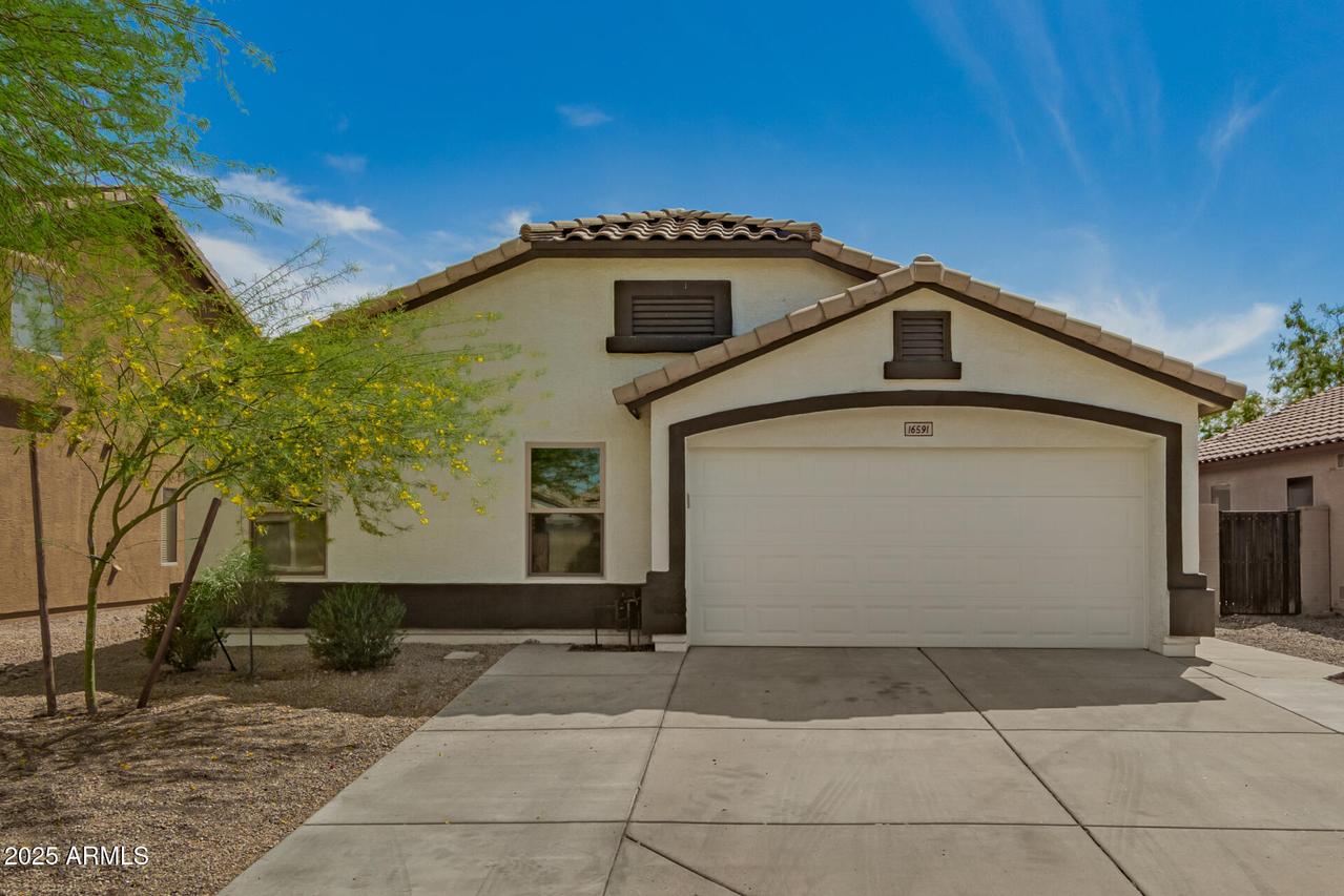 16591 W Latham St., Goodyear, AZ 85338