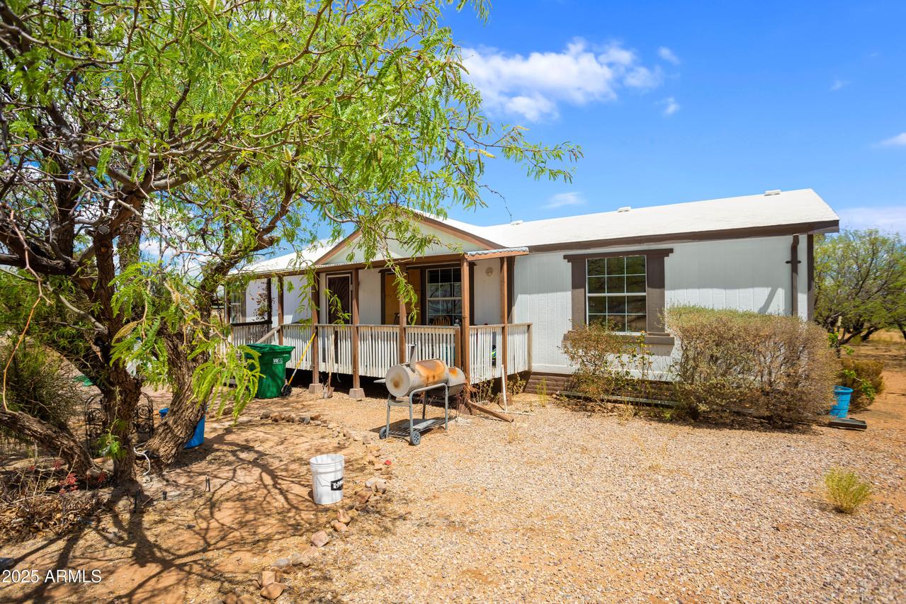 5763 S Mesquite Tree Ln., Hereford, AZ 85615