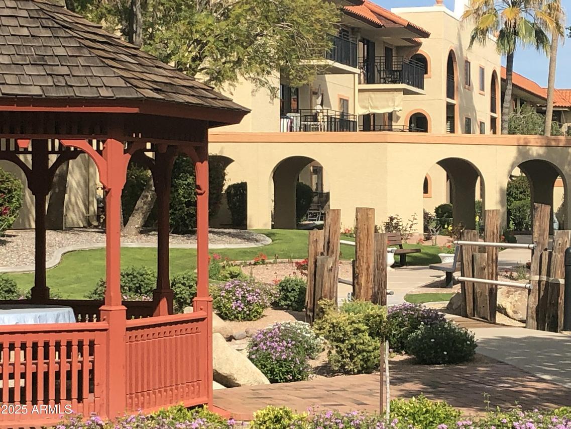 10330 W Thunderbird Blvd. #B201, Sun City, AZ 85351