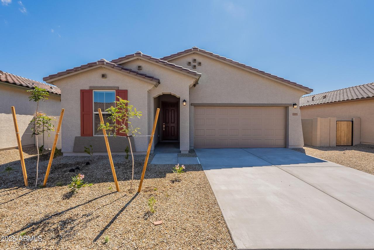 2205 S 241st Dr., Buckeye, AZ 85326
