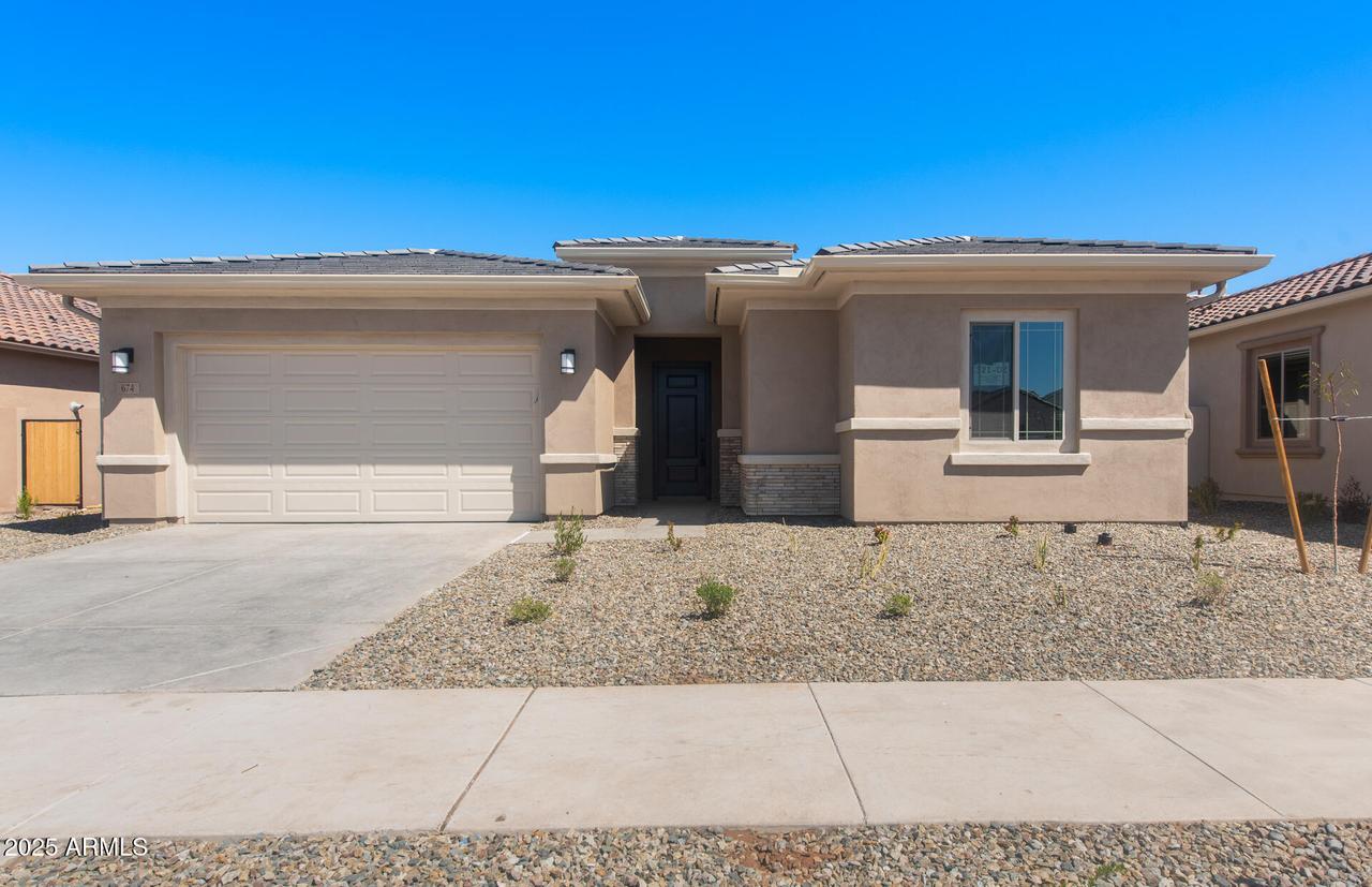 674 W Rock Needle Tr., Apache Junction, AZ 85120