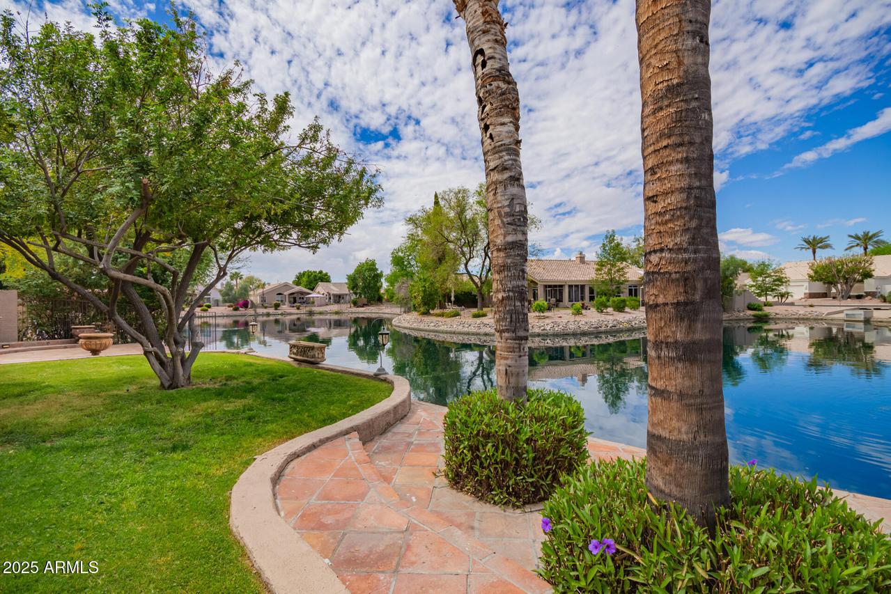 20740 N 62nd Ave., Glendale, AZ 85308