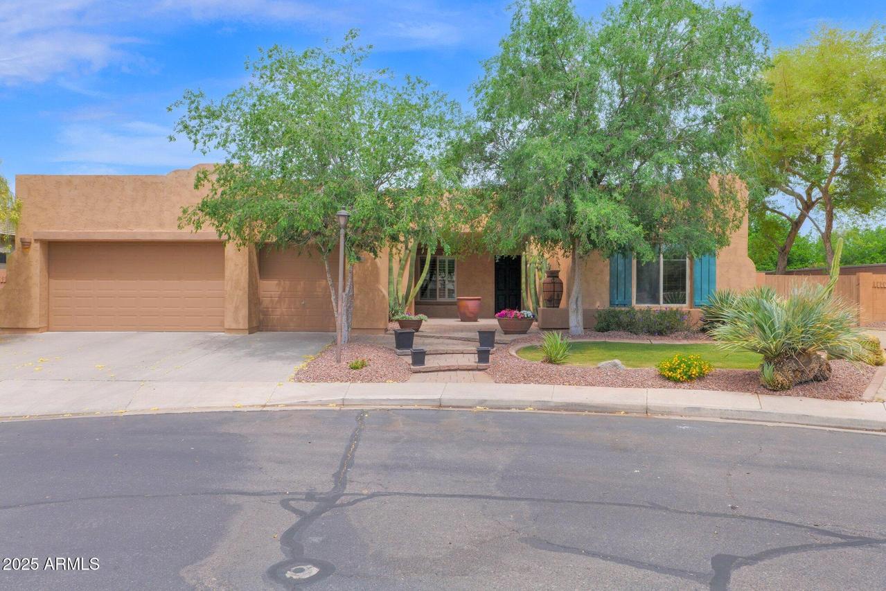 2246 E Crescent Pl., Chandler, AZ 85249