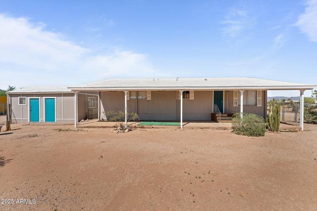 New Homes For Sale This Week in Aguila: April 11th to April 17th