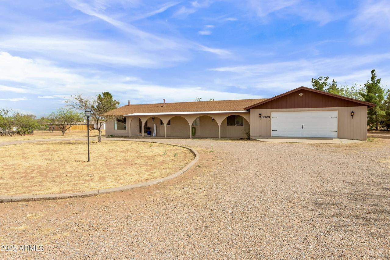 3628 E Ojibwa St., Sierra Vista, AZ 85650