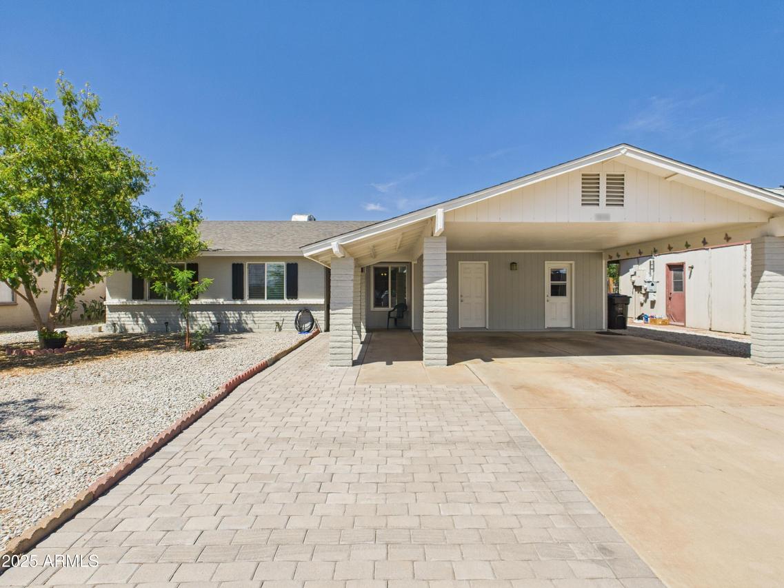 7676 W Sells Dr., Phoenix, AZ 85033
