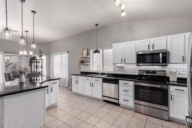 New Homes For Sale This Week That Attend Geneva Epps Mosley Middle School: April 11th to April 17th