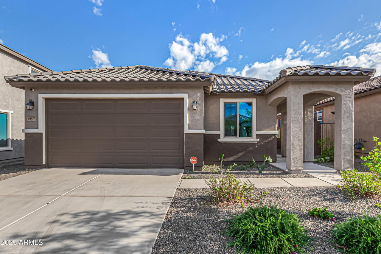 19875 W Badgett Ln., Litchfield Park, AZ 85340