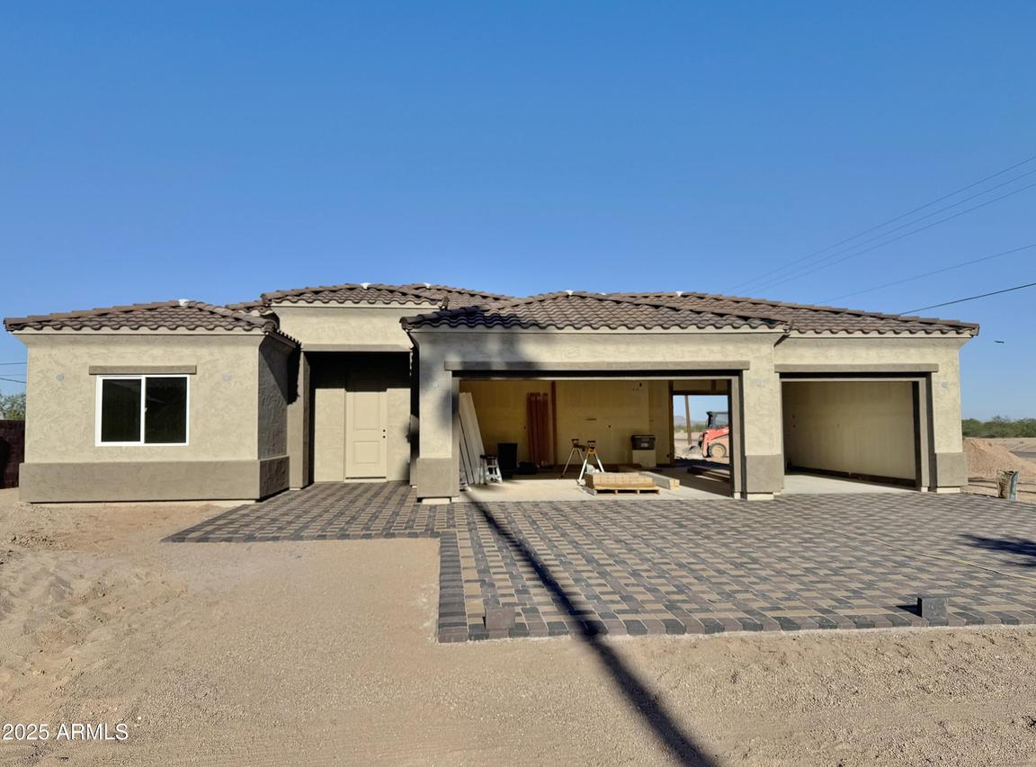 4160 N Tamarax Dr., Eloy, AZ 85131