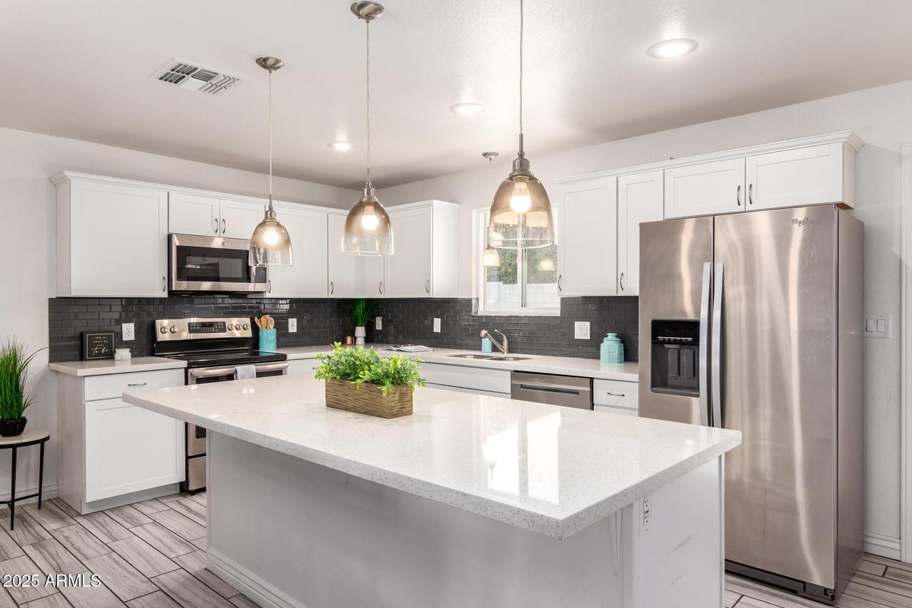 3520 N 24th Dr., Phoenix, AZ 85015