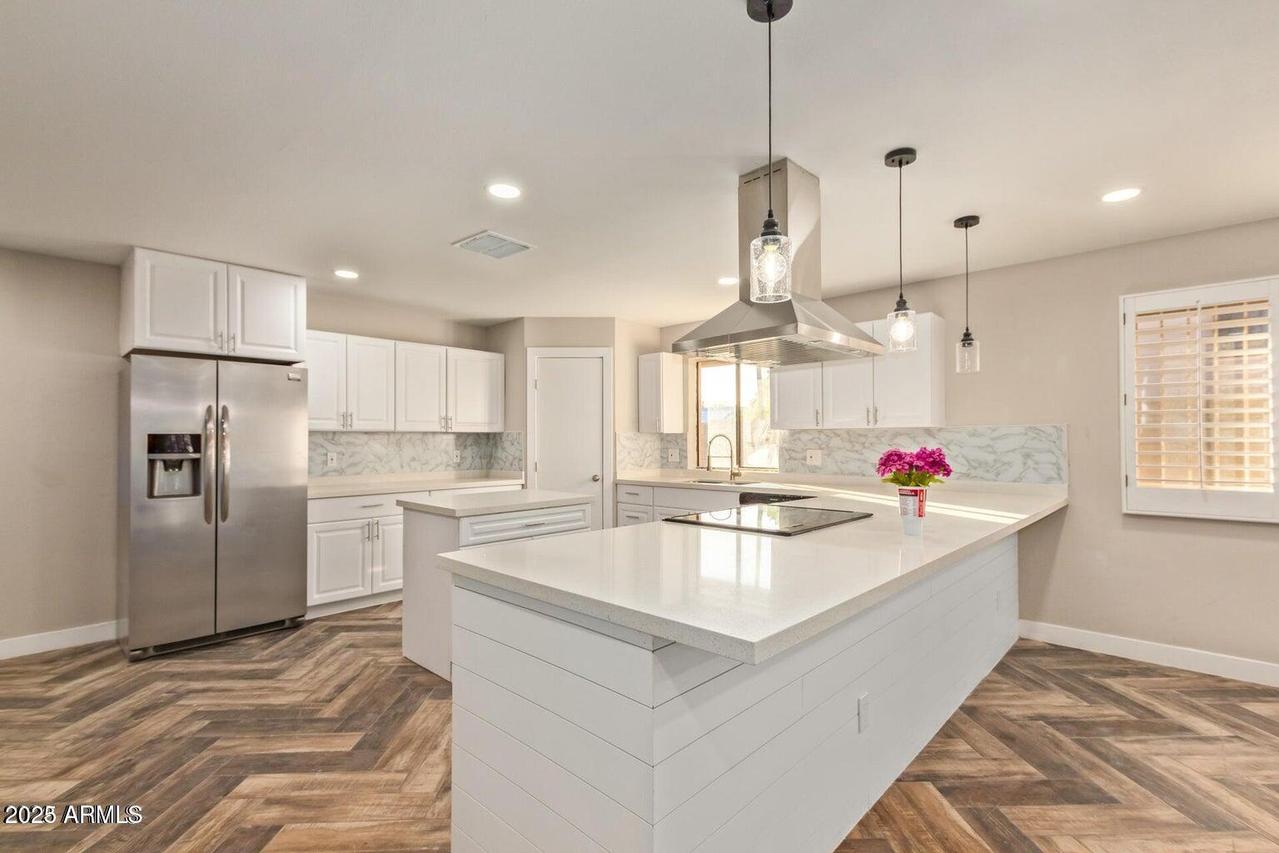 11208 N 38th Ave., Phoenix, AZ 85029