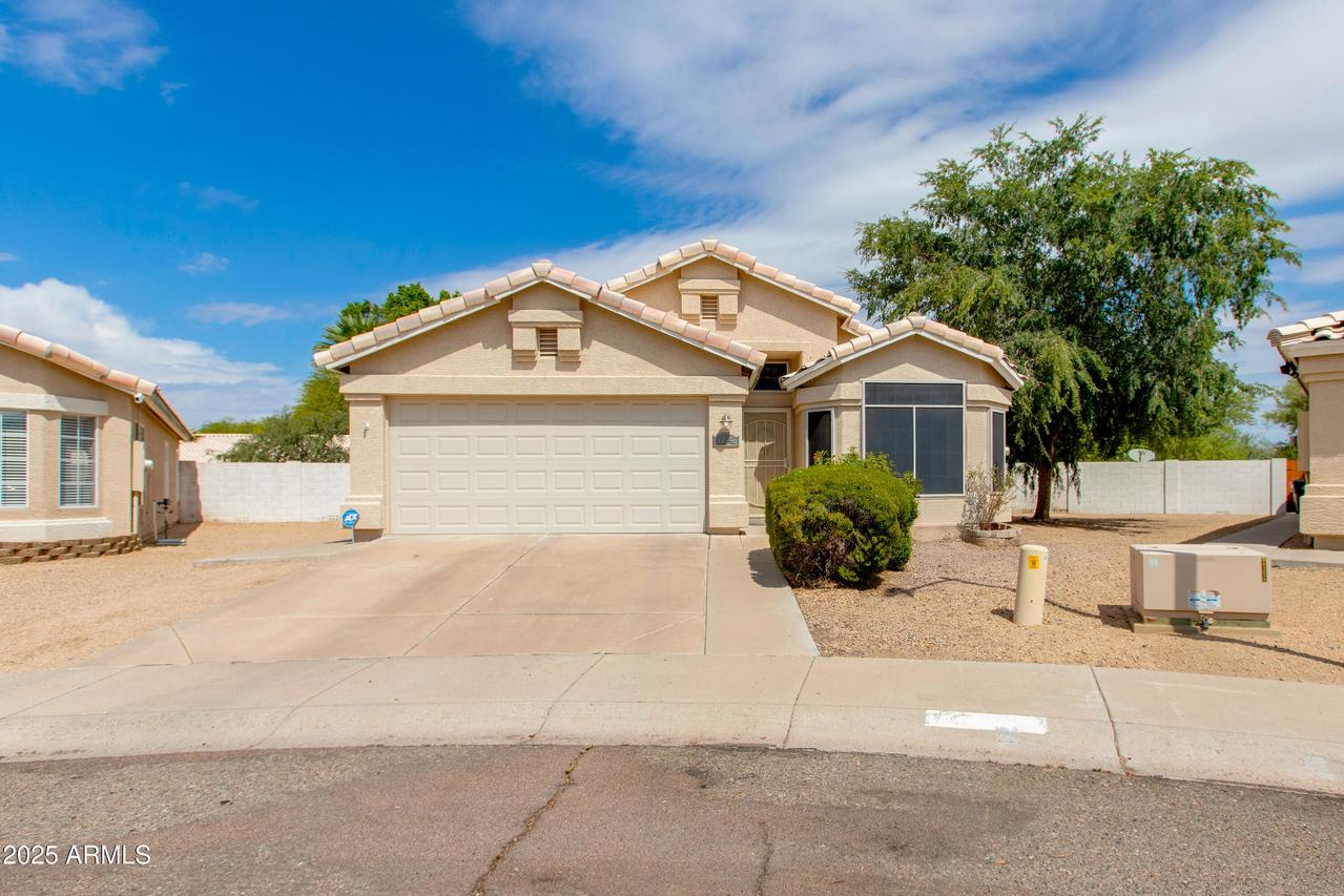 16642 N 35th Way, Phoenix, AZ 85032