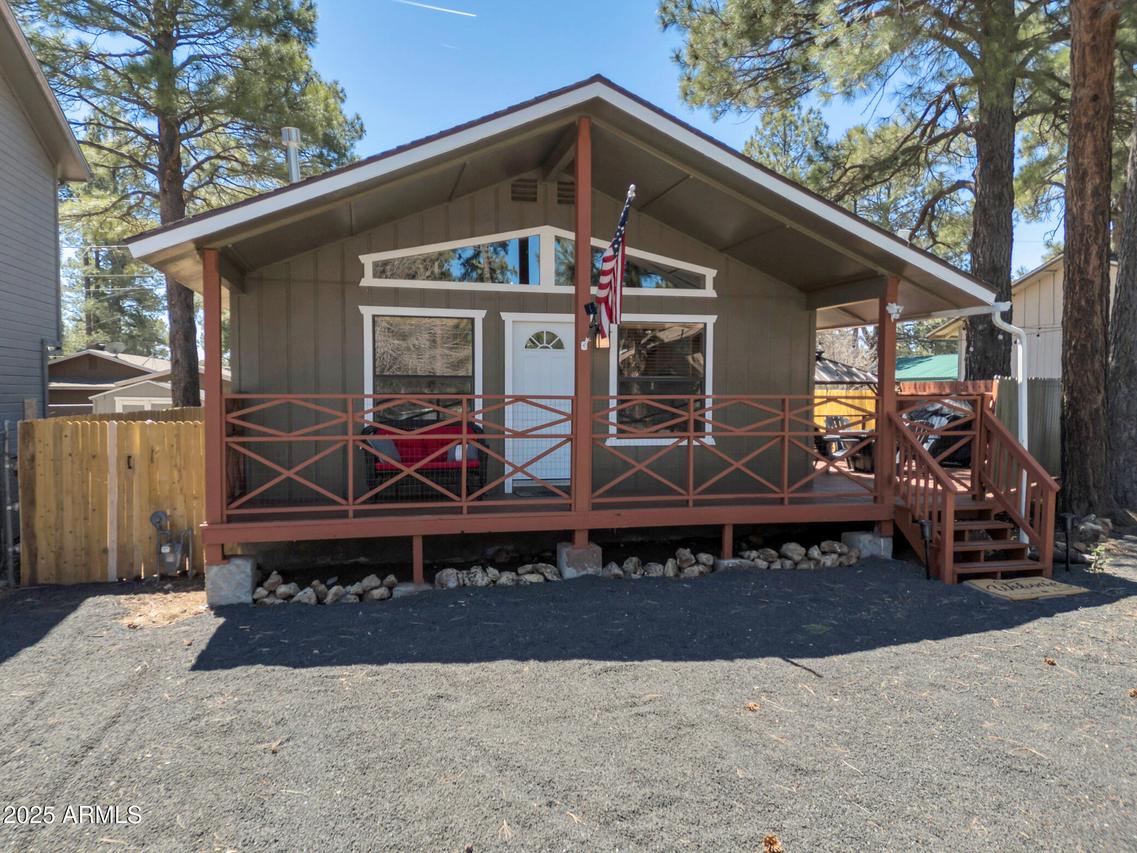 210 Kiowa, Flagstaff, AZ 86005