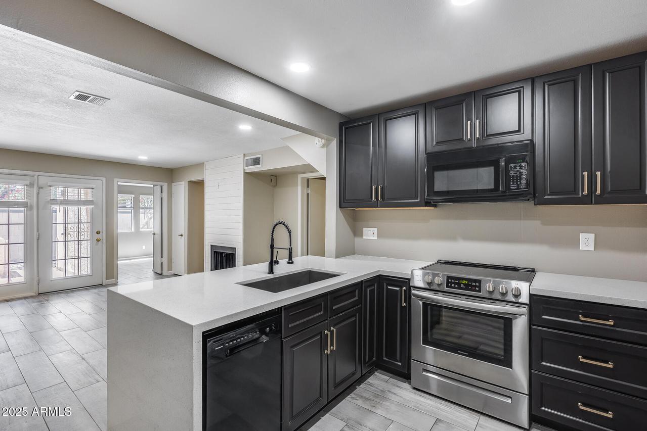 30 E Brown Rd. #1048, Mesa, AZ 85201