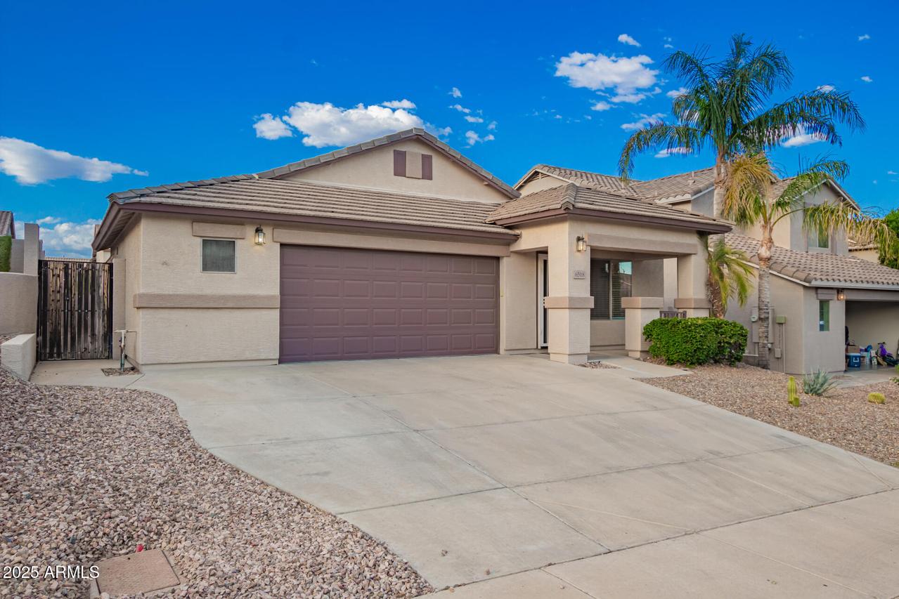 6518 W Yellow Bird Ln., Phoenix, AZ 85083