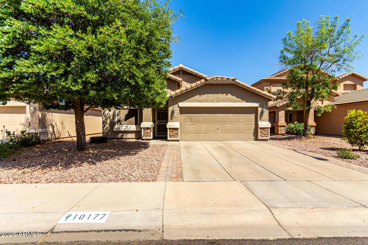 10177 N 115th Dr., Youngtown, AZ 85363