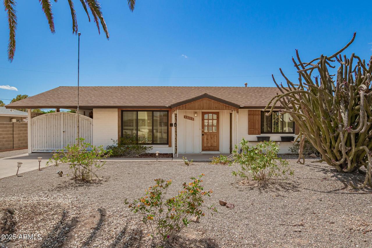 12014 N 103rd Ave., Sun City, AZ 85351